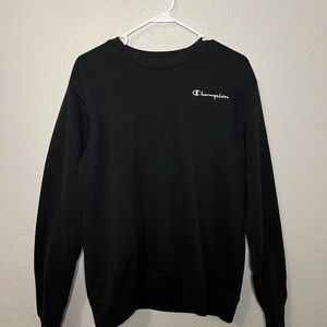 Champion Crew Neck Sweater, Size Medium